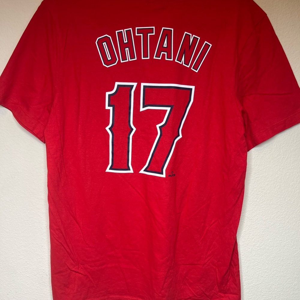 BUY 1, take 1/75% off) Nike Red Short Sleeve Tee